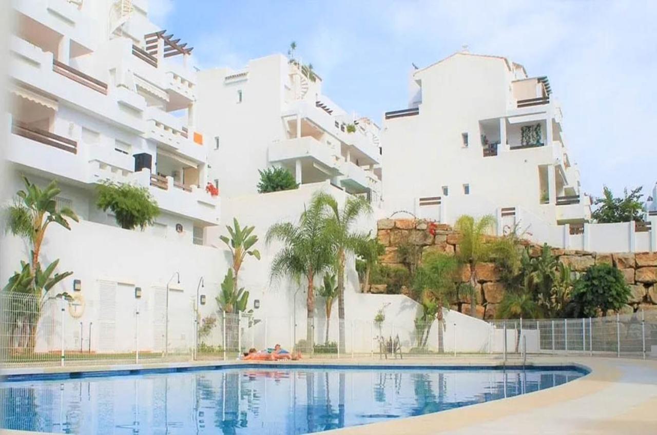 Valle Golf -next To The Golf Course And Very Close To The * Estepona