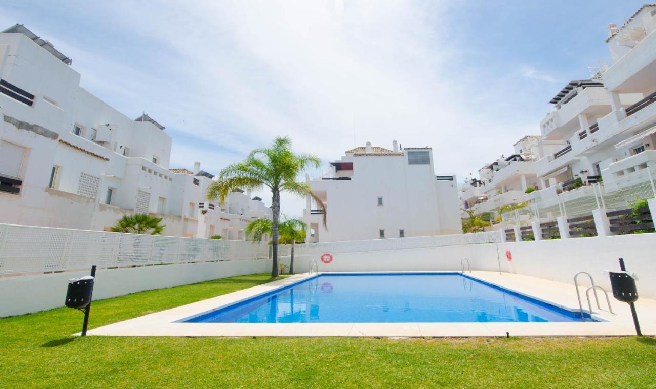 Valle Golf -next To The Golf Course And Very Close To The * Estepona